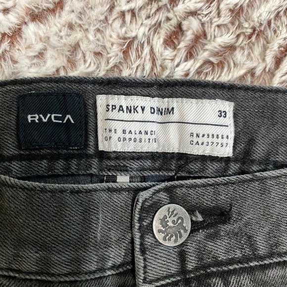 RVCA Slim fit SpankyJeans M33 NEW. - Picture 2 of 4